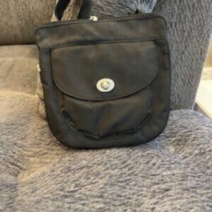 Black Baggallini crossbody bag